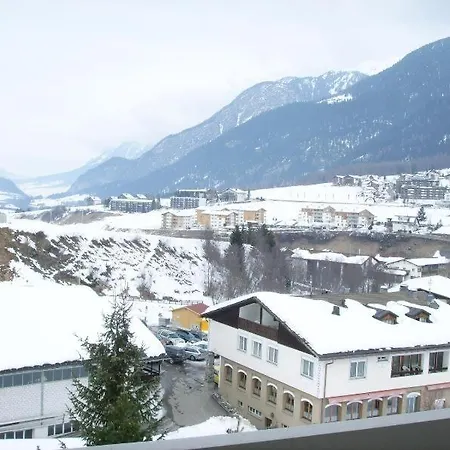 Reisport 27 Apartamento